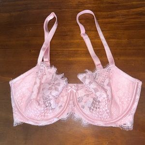 Victoria’s Secret Light Pink Lace Bra